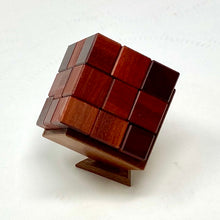 Load image into Gallery viewer, Somama with Cube Stand
