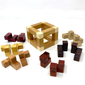 Twin Pentominoes in a Light Box